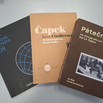 Na KSF FF UKF v Nitre prednášali PhDr. Jana Bílková, Ph.D., a Mgr. Jan Bílek, Ph.D., z Univerzity Hradec Králové